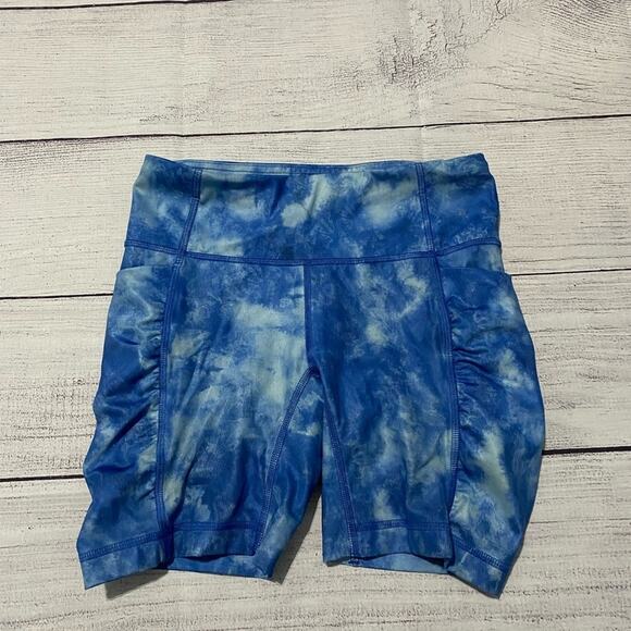 lululemon athletica Pants - Lululemon biker shorts
